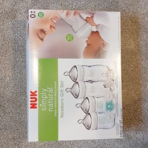 NWOT Nuk Simply Natural Newborn bottle set
